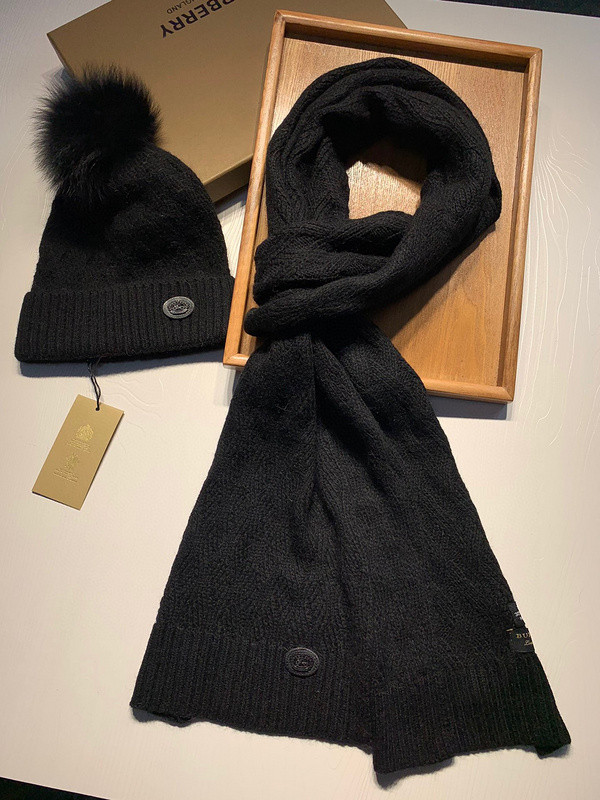 Burberry Wool Cap Scarf AAA-026