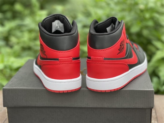 Authentic Air Jordan 1 Mid Bred