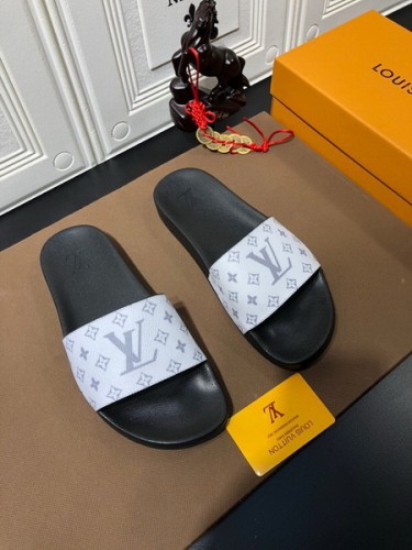 LV men slippers AAA-669