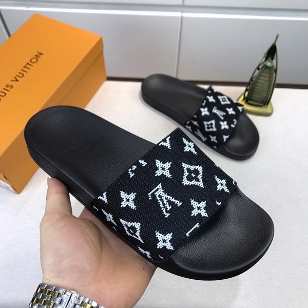 LV men slippers AAA-350(38-45)