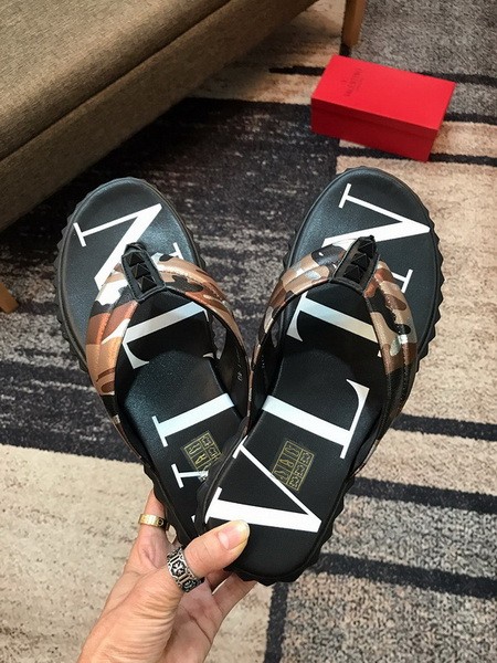 VT Men slippers AAA-043