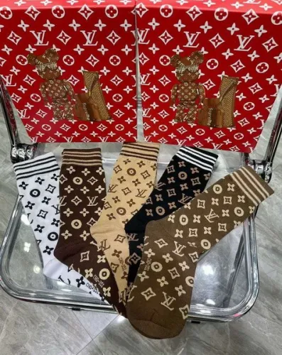 LV Socks-139