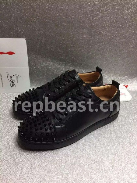 Super Max Christian Louboutin Shoes-407