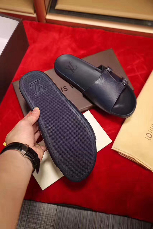 LV men slippers AAA(38-46)-173