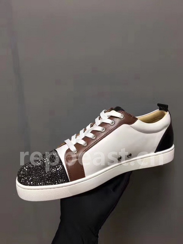 Super Max Christian Louboutin Shoes-811