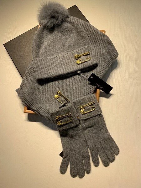 Versace Wool Cap Scarf AAA-002