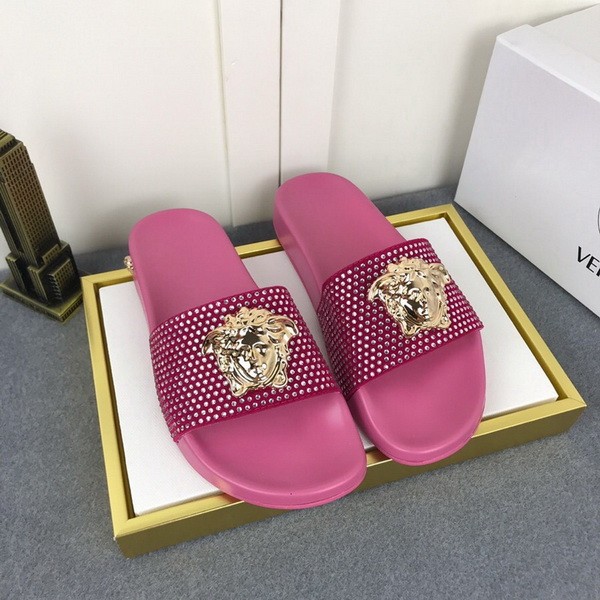 Versace women slippers AAA-020