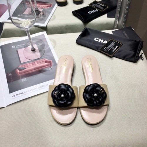 CHNL women slippers AAA-150