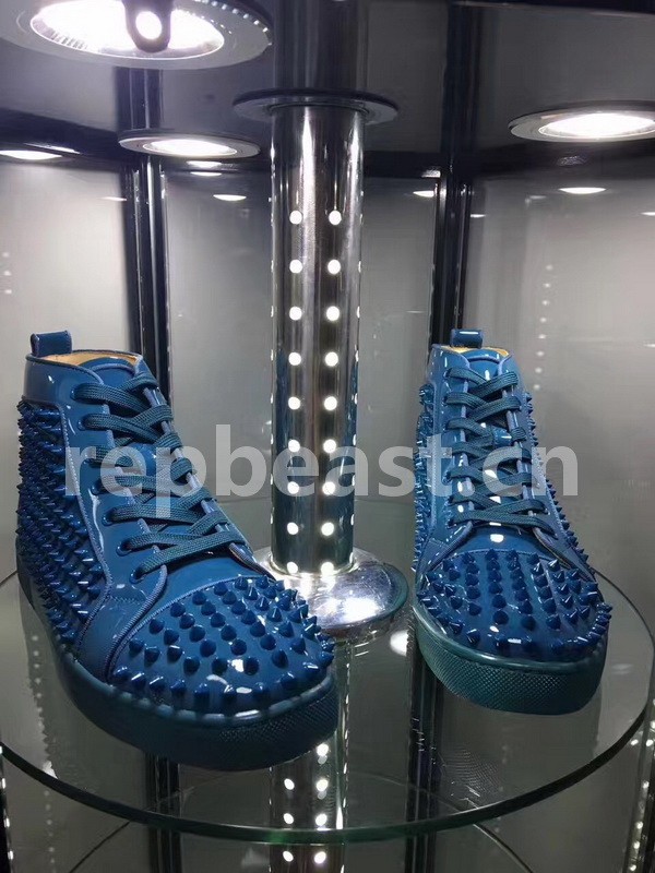 Super Max Christian Louboutin Shoes-710