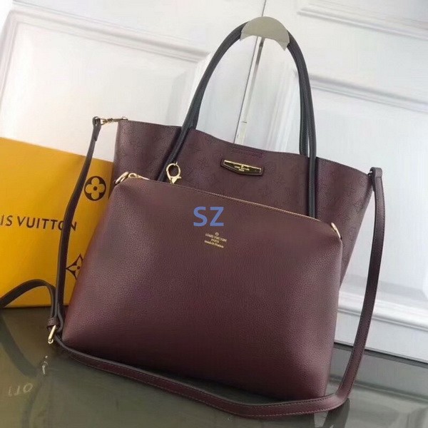 LV Hangbags AAA-295