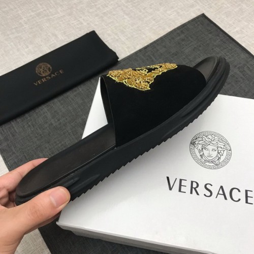Versace men slippers AAA-153(38-44)
