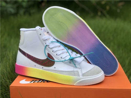 Authentic Nike Blazer Mid '77 VNTG White