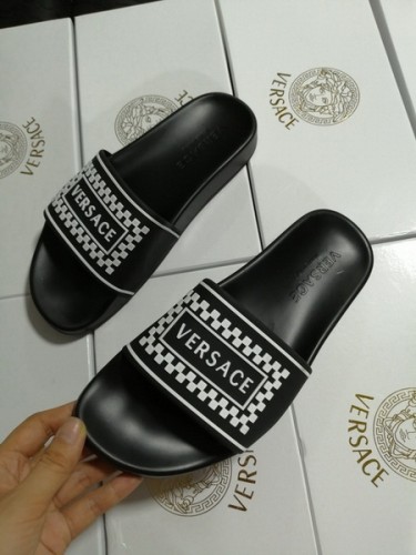 Versace men slippers AAA-226(38-46)