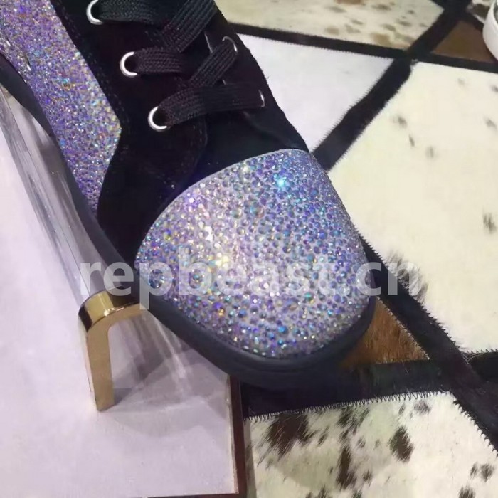 Super Max Christian Louboutin Shoes-339