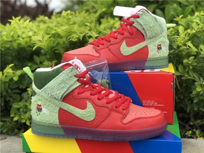 Authentic Nike SB Dunk High “Strawberry Cough”