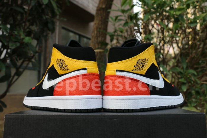 Authentic Air Jordan 1 Mid “Raygun”