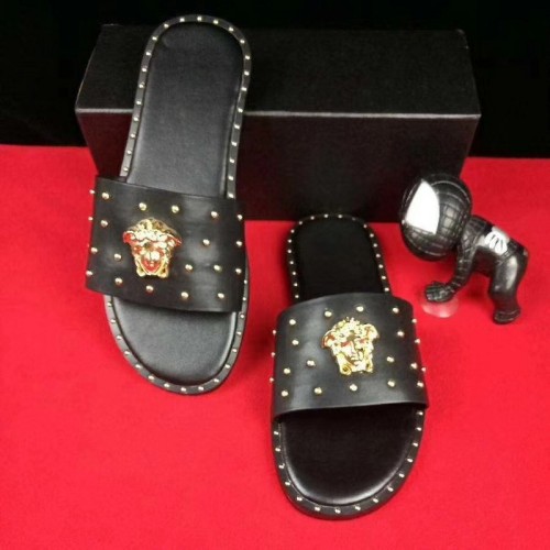 Versace men slippers AAA-118