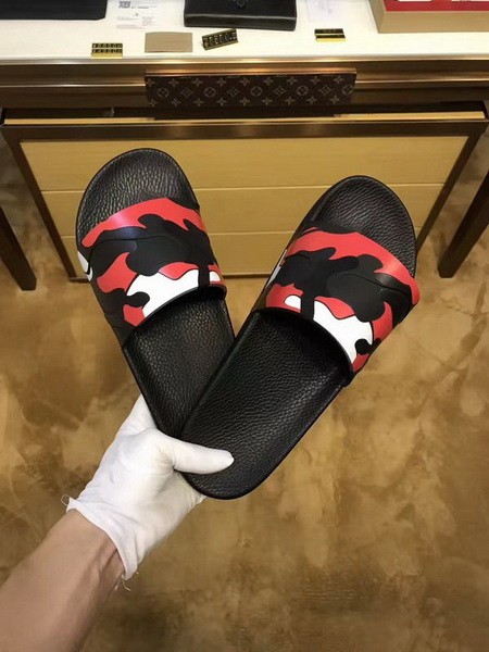 VT Men slippers AAA-025