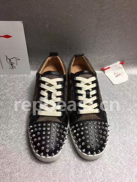 Super Max Christian Louboutin Shoes-510