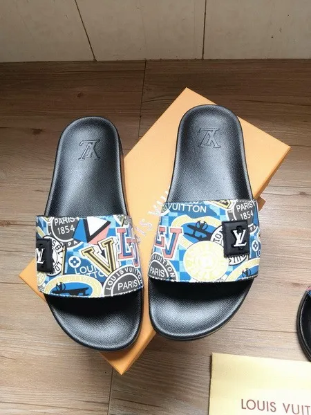 LV women slippers AAA-116