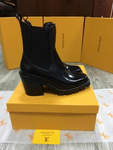 LV Women Shoes 1:1 Quality-018