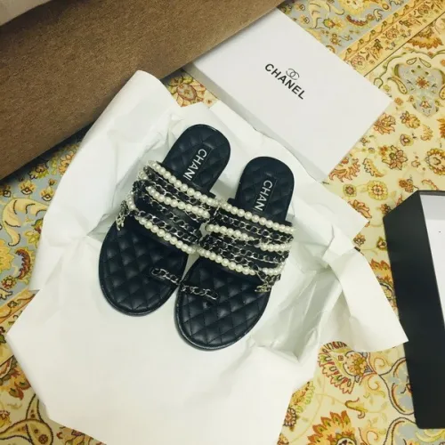 CHNL women slippers AAA-106