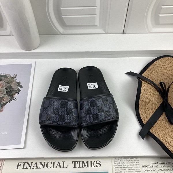 LV men slippers AAA-973