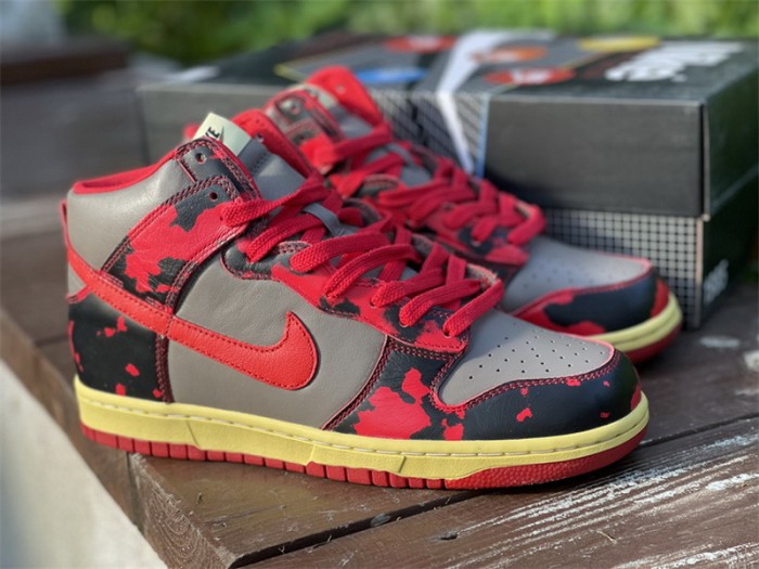 Authentic Nike Dunk High 1985  red-acid-wash