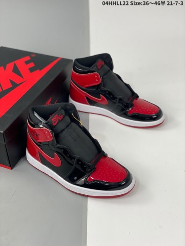 Super Max Perfect Jordan 1 shoes-136