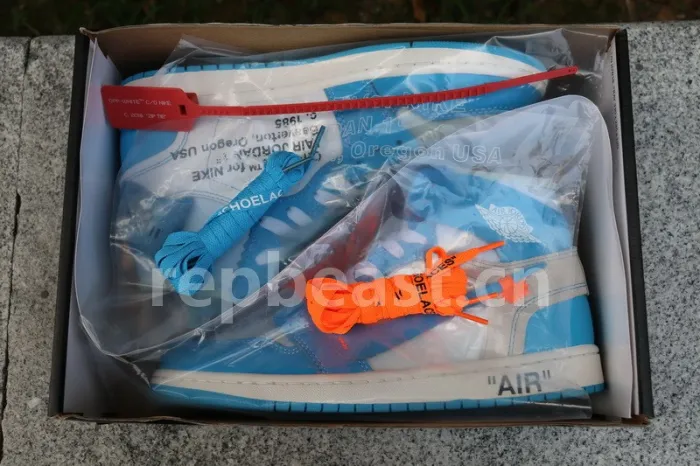 Authentic OFF-WHITE x Air Jordan 1 “UNC”