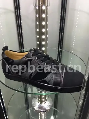 Super Max Christian Louboutin Shoes-599