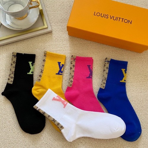LV Socks-131