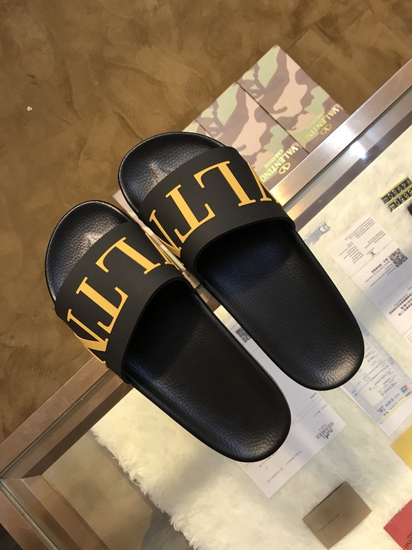 VT Men slippers AAA-071