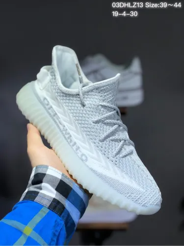 Yeezy 350 Boost V2 shoes AAA Quality-028