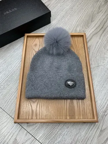 Prada Wool Cap Scarf AAA-064