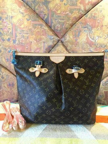 LV Hangbags AAA-065