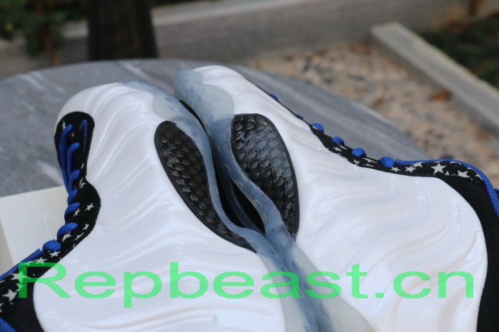 Nike Air Foamposite One “Shooting Stars”