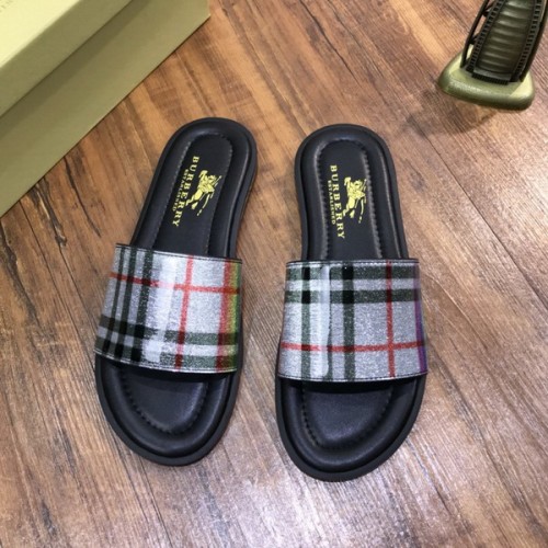 Burberry men slippers AAA-015