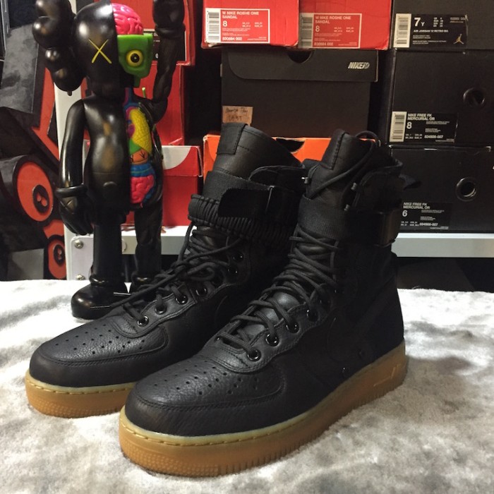 Authentic Nike Special Field Air Force 1 Black