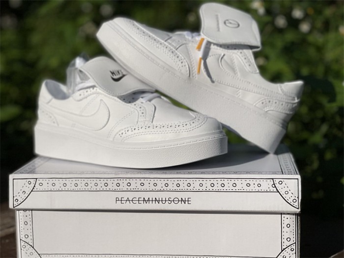 Authentic  PEACEMINUSONE x Nike Kwondo