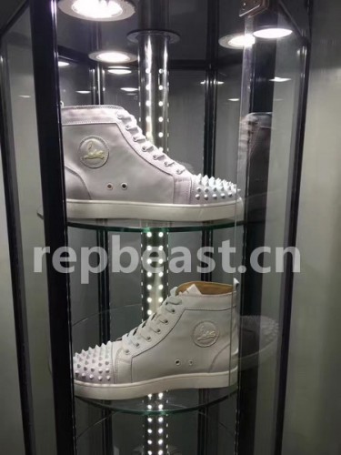 Super Max Christian Louboutin Shoes-548