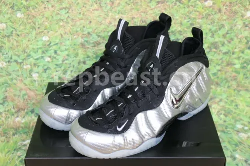 Authentic Nike Air Foamposite Pro “Silver Surfer”