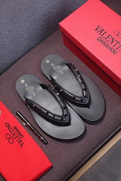 VT Men slippers AAA-056