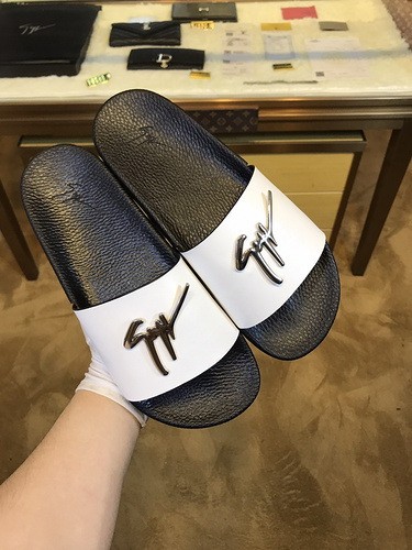 GZ men slippers AAA-021(38-45)