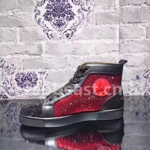 Super Max Christian Louboutin Shoes-911