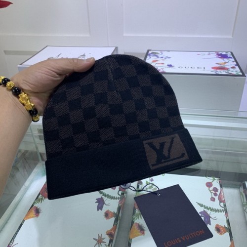 LV Wool Cap Scarf AAA-061