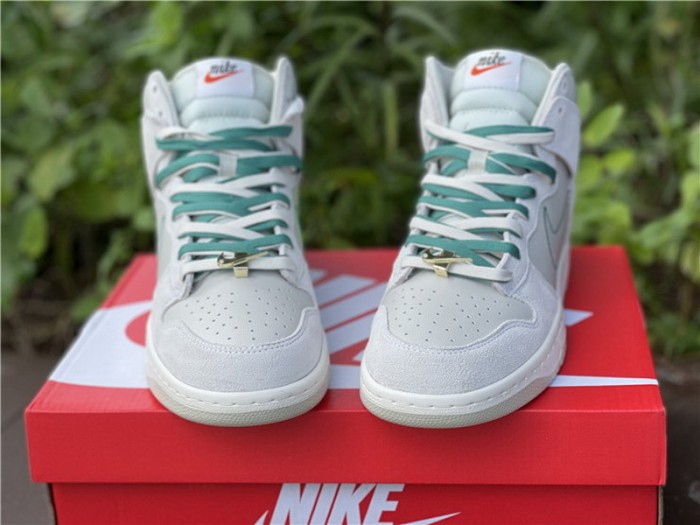 Authentic Nike Dunk Hi SE Light Bone Green