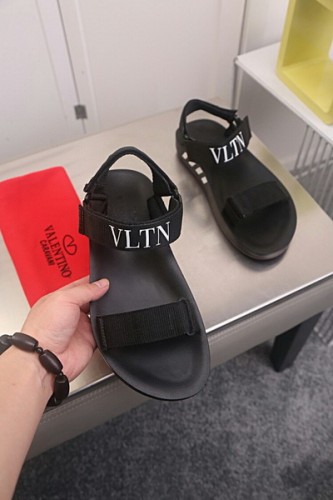 VT Men slippers AAA-006