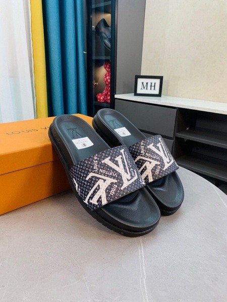 LV men slippers AAA-1054