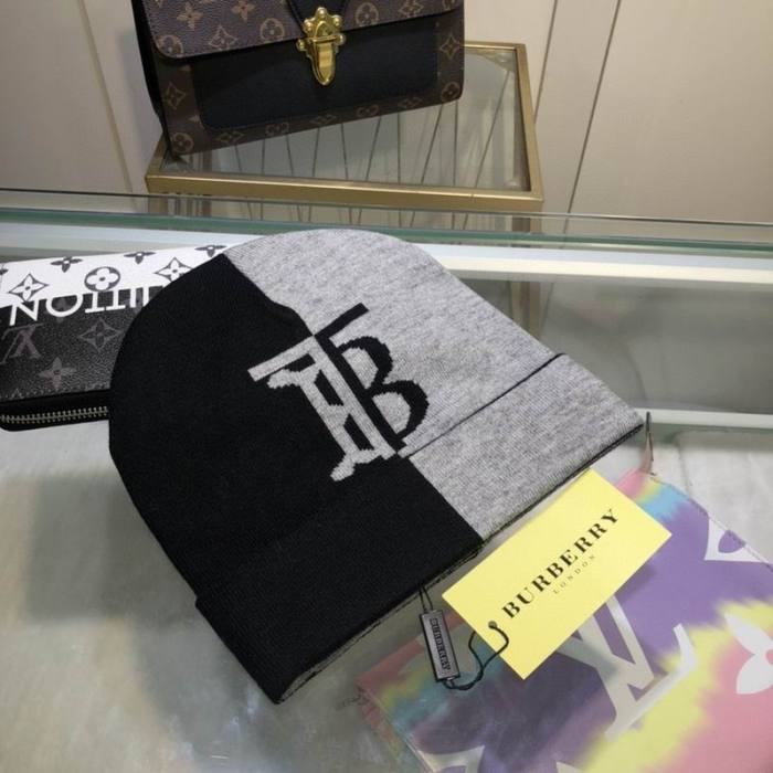 Burberry Wool Cap Scarf AAA-003